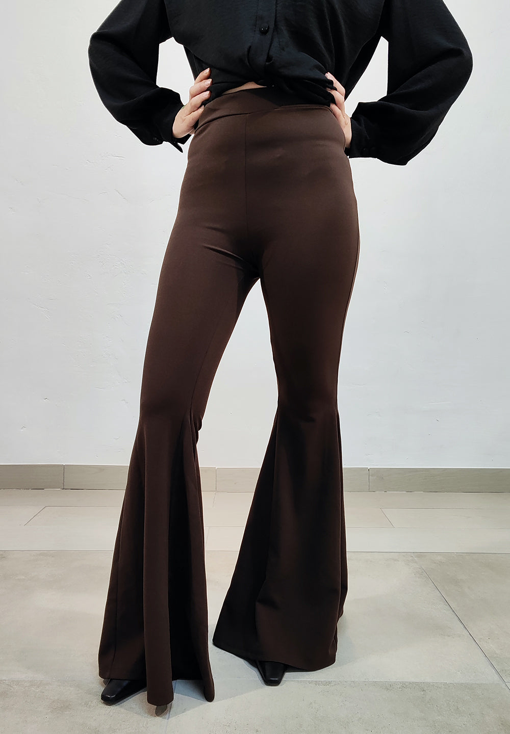 Pantalones de campana