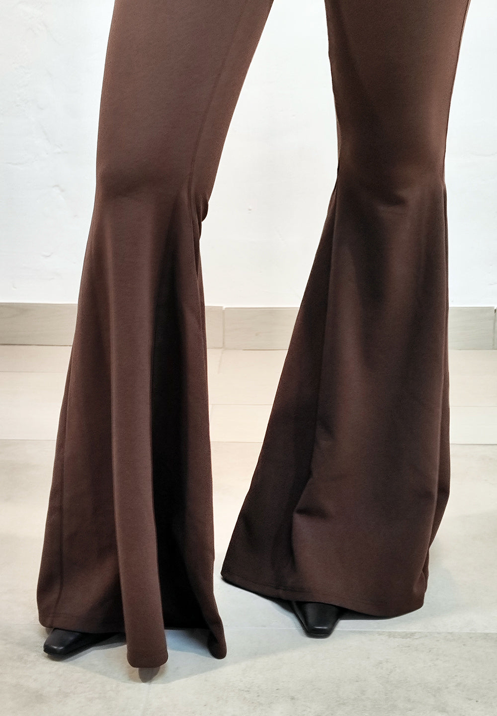 Pantalones de campana