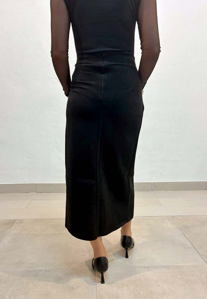 Falda midi cruzada con estrella